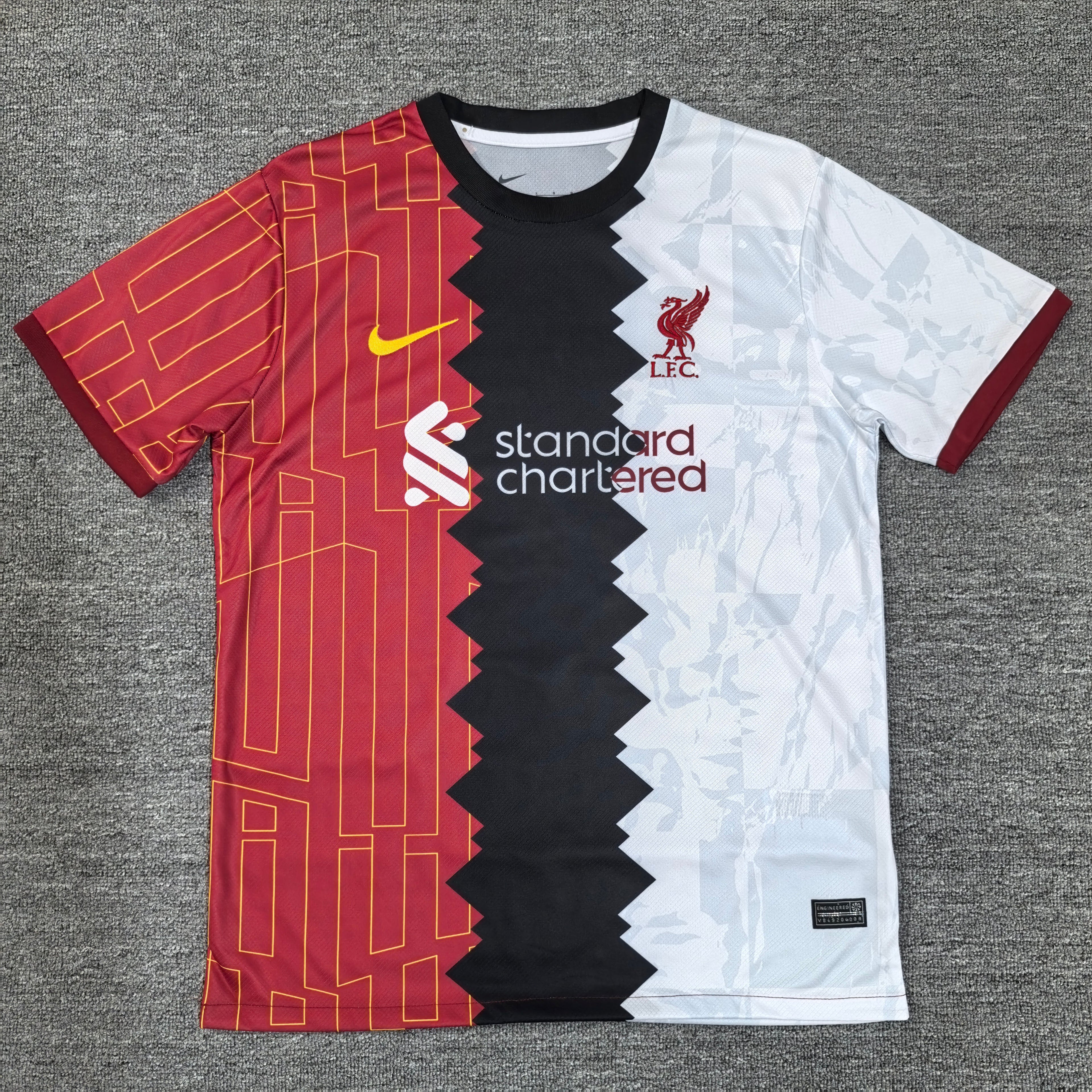 LPOOL Split Heritage ¨C Red & White Edition Jersey