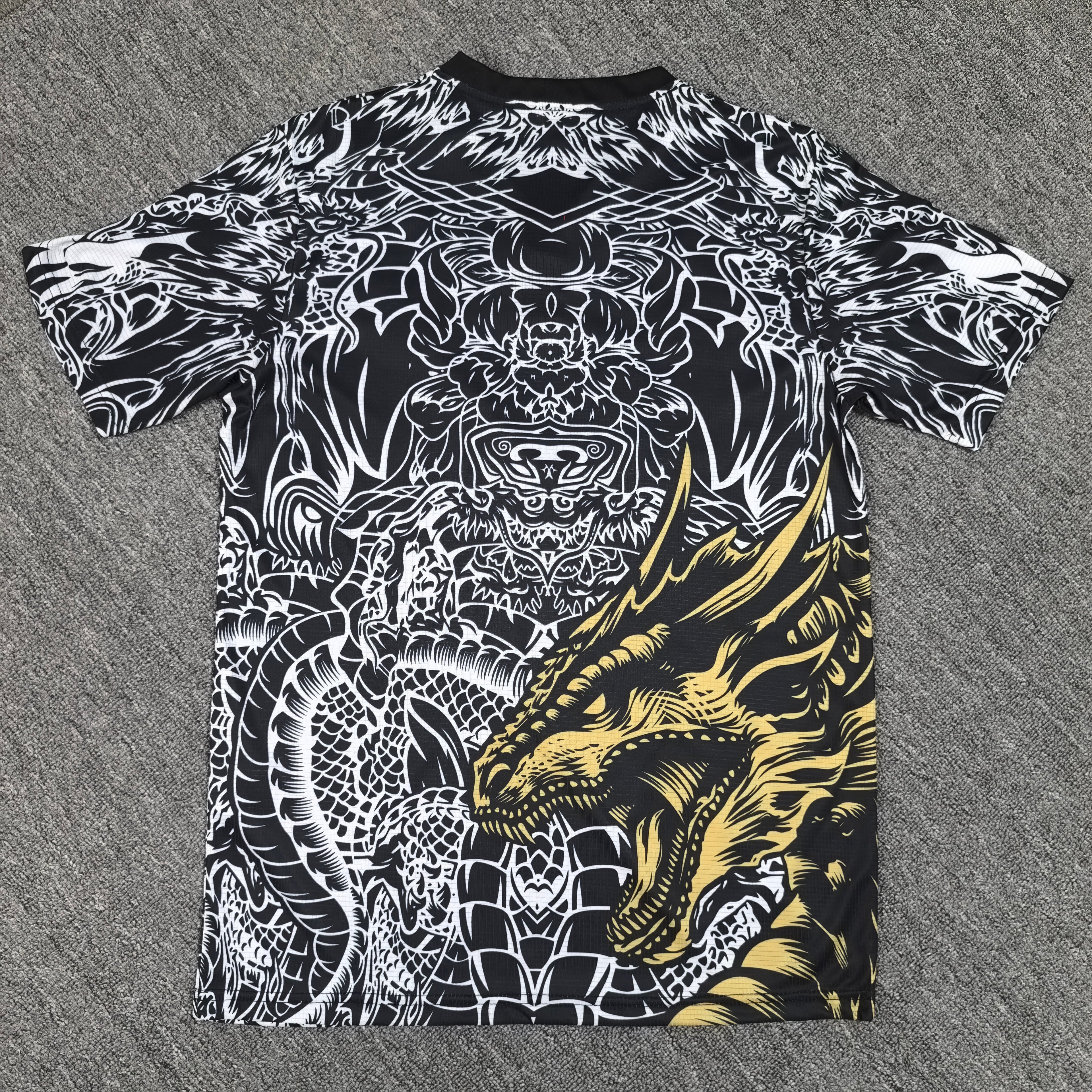 Real Madrid ¨C Titanborn Edition Jersey