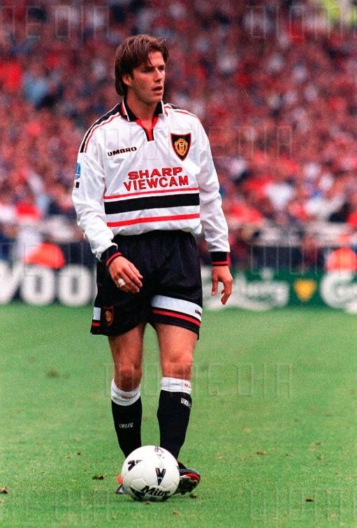 MNCHSTR UTD 1997/99 (Away) Jersey