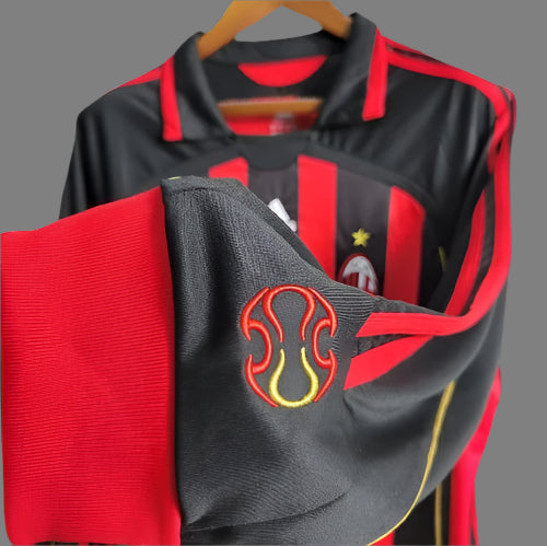 AC Milan 2006/07 (Home) - Long Sleeve x Ronaldo Jersey