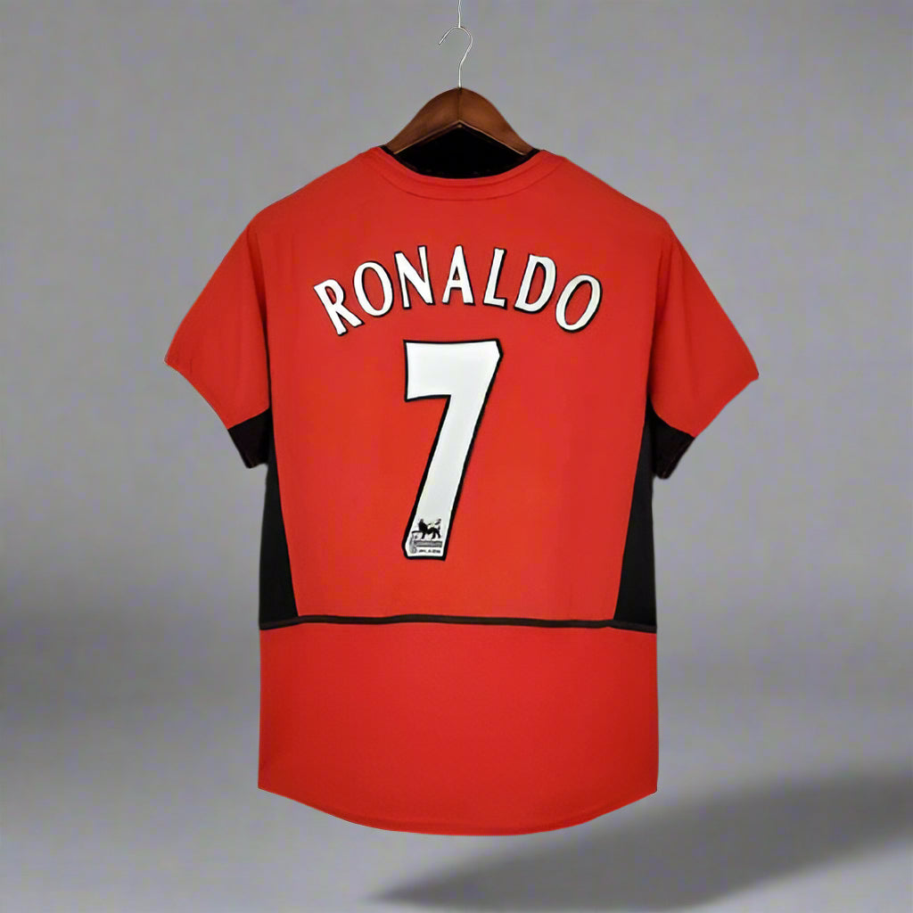 MNCHSTR UTD 2002/03 HOME X RONALDO Jersey
