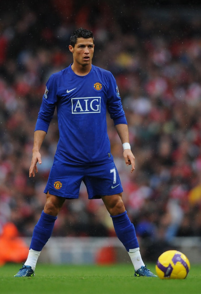 MNCHSTR UTD 2008/09 (Third) Jersey