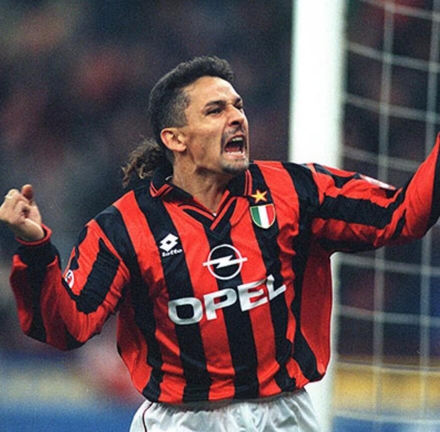 AC Milan 1996/97 Home Shirt x Maldini Jersey
